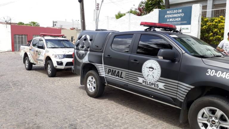 Adolescente é preso com 3 armas de fogo em Lagoa da Canoa