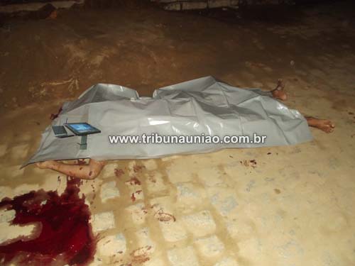 Rapaz é assassinadoa tiros de pistola na periferia de União