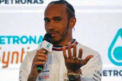 Como dislexia fez Lewis Hamilton entender o valor da escola; leia entrevista exclusiva com o piloto