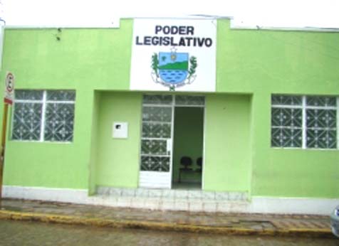 Ação pede afastamento do prefeito de Limoeiro de Anadia