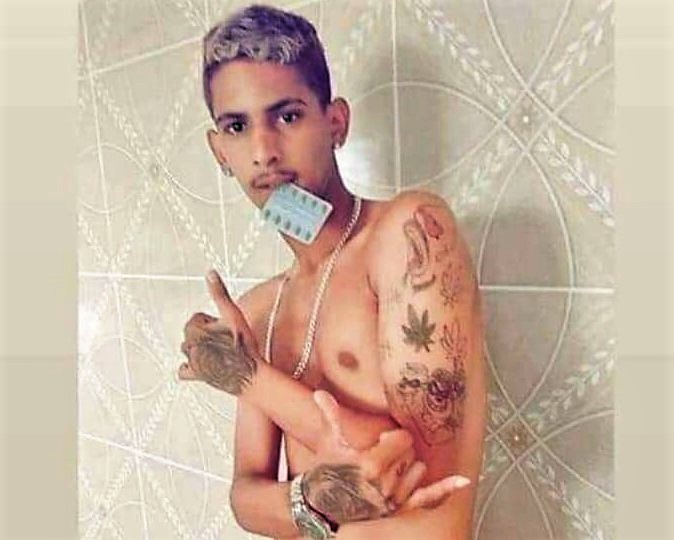 Jovem é morto a tiros no Centro de cidade da região metropolitana