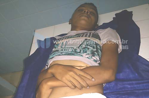 Adolescente de 16 anos morre de infarto quando jogava bola e deixa comunidade comovida