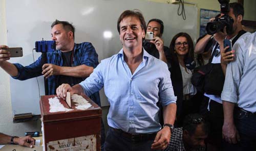 Eleições do Uruguai têm empate técnico, e resultado é adiado
