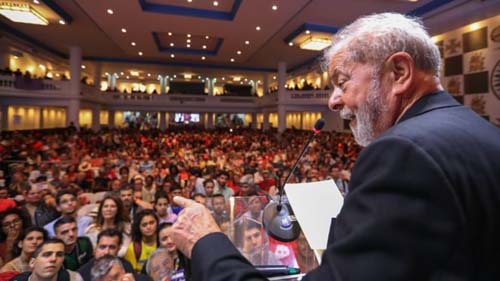 Se Congresso aprovar prisão em segunda instância, Lula volta para a cadeia?