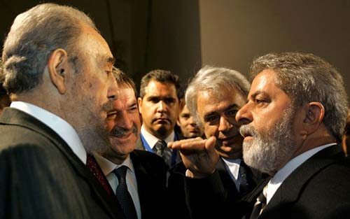 Lula perde apoio na internet após publicar mensagens de apoio a Cuba