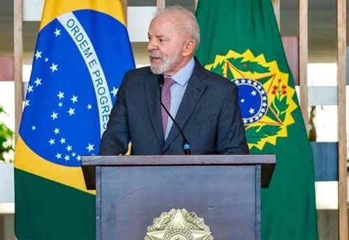 Lula embarca rumo ao continente asiático com previsão de encontro com Donald Trump em Kuala Lumpur