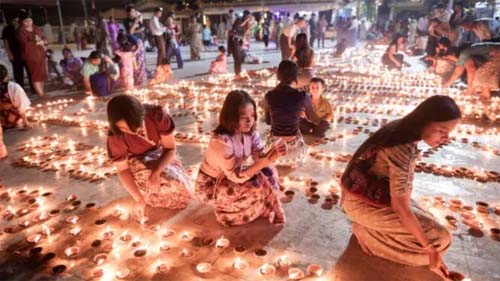 Explosão Fatal em Festival Atinge 40 Pessoas em Mianmar