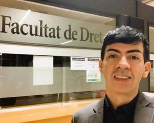 Professor da Ufal é premiado na Europa por pesquisas sobre rádio comunitária