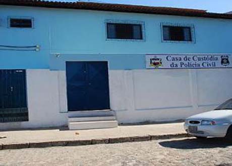 Quatro reeducandos conseguem fugir da Casa de Custódia