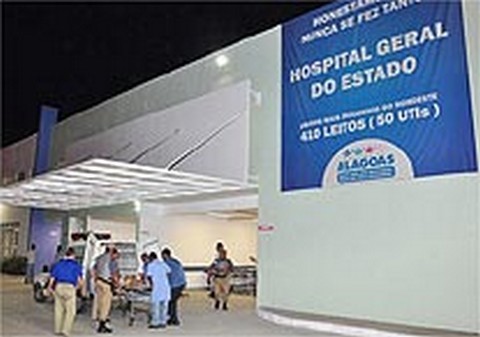 Militar lotado na ALE e mais dois são atingidos por tiros no Jacintinho 