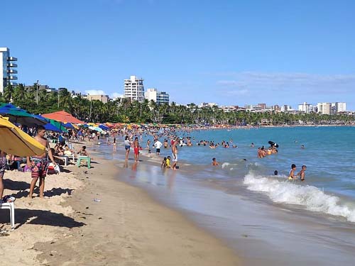 Verão é nova preocupação para profissionais da saúde de Alagoas