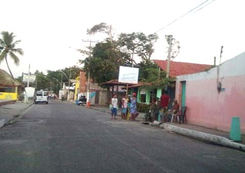 Homem é morto com golpe de chave de fenda após ato obsceno com criança