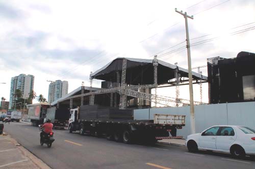 Virada de ano tem festa para todos os públicos em Maceió