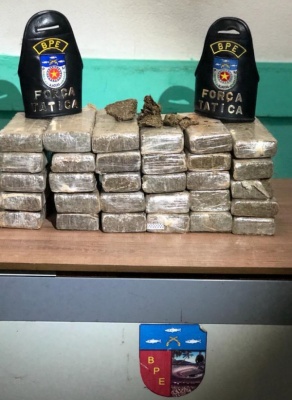Policia prende homem com 32 kg de maconha em Maceió