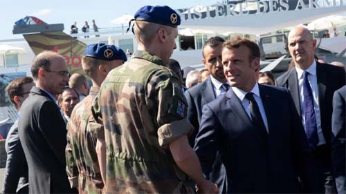 Fala de Macron sobre tropas na Ucrânia ainda repercute e acirra rivalidade França x Rússia