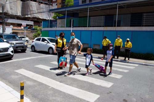 Campanha Maio Amarelo alerta para respeito e responsabilidade no trânsito