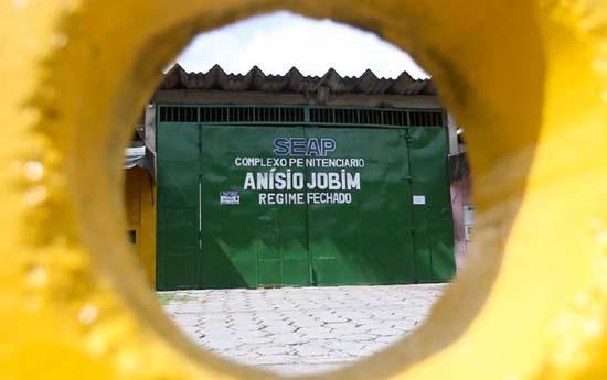 Violência policial e encarceramento em massa alimentam expansão do PCC