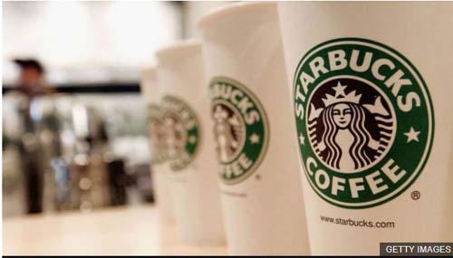 Por que gigantes como Starbucks, Coca-Cola, Unilever e Diageo suspenderam publicidade nas redes sociais