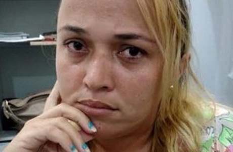 Acusada de vários crimes retorna à prisão