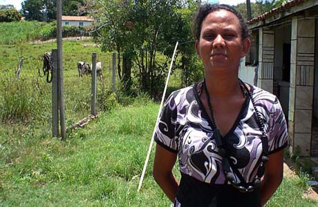 A mulher que não sente dor - e que pegou no sono quando dava à luz