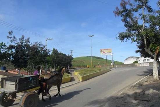 Jovem colide cinquentinha em cavalo na AL – 105