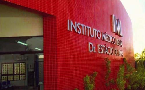 IML libera corpos de avó e neto mortos carbonizados em acidente de trânsito