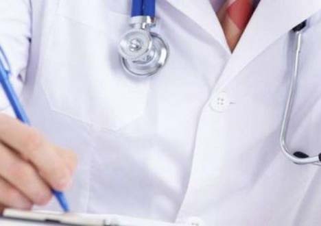 Médicos suspendem segunda-feira atendimento por planos de saúde