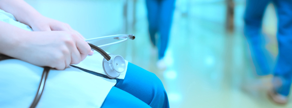 Médico com sintomas de depressão tem 95% mais chance de relatar erro