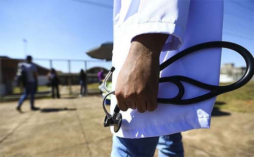 Sindicato em Alagoas defende carreira nacional para os médicos