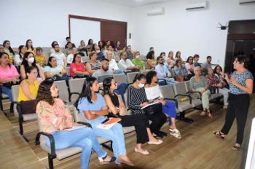Médicos recebem treinamento sobre manejo clínico dos pacientes com arboviroses e leptospirose