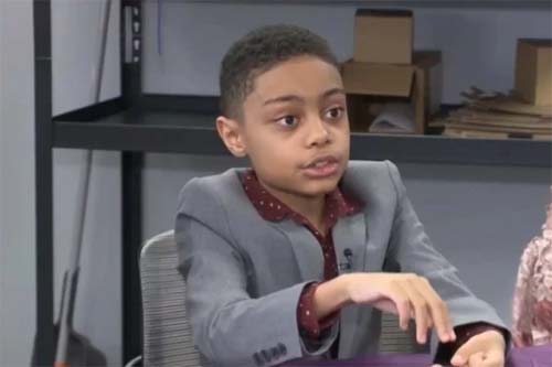 Menino de 9 anos é o segundo mais jovem do mundo a se formar no ensino médio