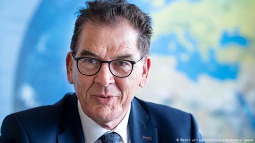 Alemanha vai ajudar Brasil com unidades de saúde móveis