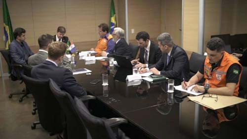 Ministro assegura moradias para realocação de famílias do Mutange