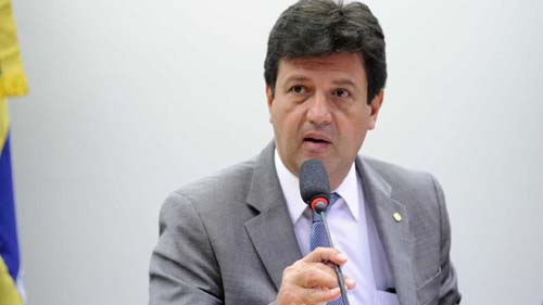 Ministério da Saúde retira do ar cartilha para população trans