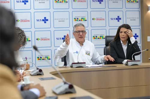 Governo anuncia aquisição de milhões de doses de vacina contra o vírus respiratório sincicial