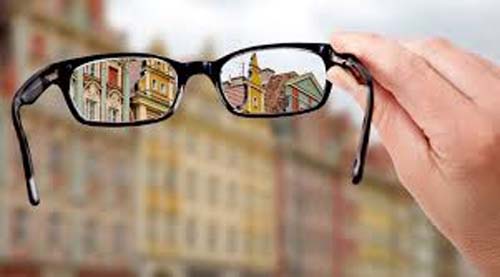 O Crescimento da Miopia no Brasil Após a Pandemia e o Uso Excessivo de Telas