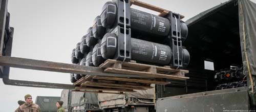 Ocidente promete sanções conjuntas caso Ucrânia seja atacada