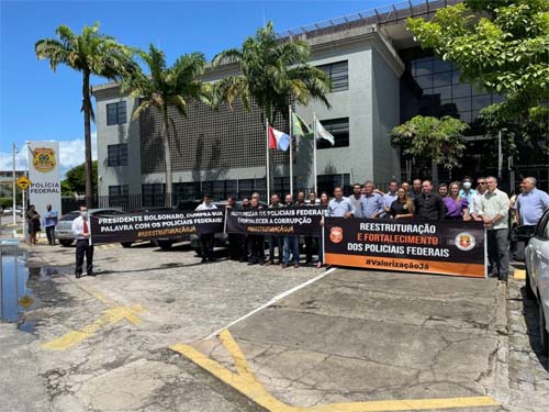 Policiais Federais realizam mobilização em prol da reestruturação das carreiras