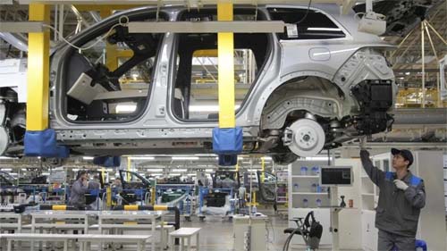 Economia chinesa cresce 5,3% no primeiro trimestre e analistas questionam se recuperação é sustentável