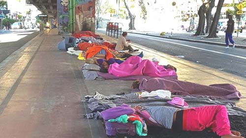 Onda de frio histórica: temor por mortes de moradores de rua mobiliza ONGs e governos