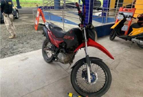 PRF prende homem por receptação de veículo em União dos Palmares