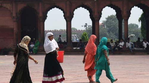Mulheres estão sendo 'leiloadas' em escalada contra muçulmanas na Índia; entenda