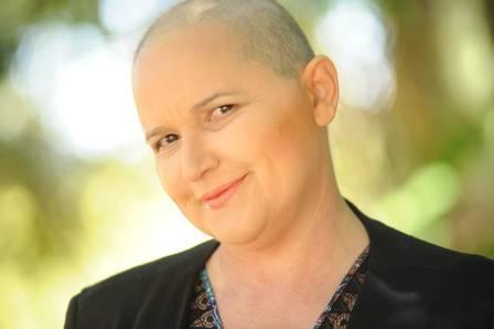 Outubro Rosa: conheça benefícios previdenciários a que mulheres com câncer de mama têm direito