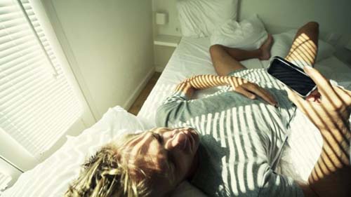 'Manda nudes': a busca por prazer na internet durante a quarentena