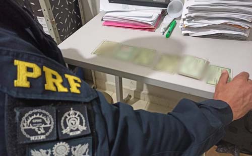 Mulheres são presas por tentativa de fraude em uma agência da Caixa de Atalaia