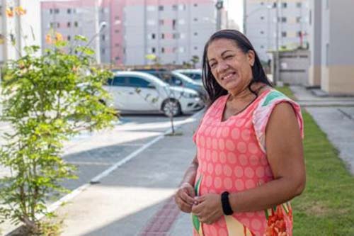 Mulheres vítimas de violência ganham reserva de 5% das casas nos conjuntos habitacionais de Maceió