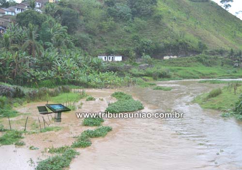Apesar da chuva intensa, riachos e rios da região do Vale do Mundaú ainda não apresentam risco a comunidade ribeirinha