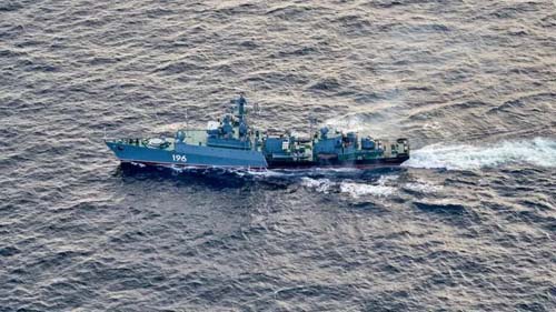 Ucrânia alega ter atingido o último navio porta-mísseis que a Rússia mantinha na Crimeia