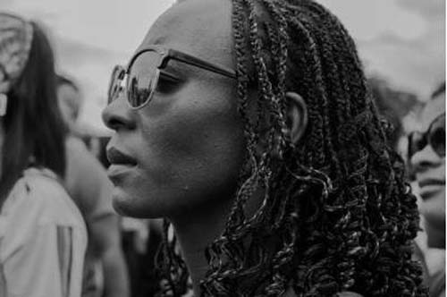 1% dos homens brancos ricos recebem mais que todas mulheres negras do Brasil