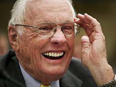 Primeiro homem a pisar na Lua, Neil Armstrong morre aos 82 anos